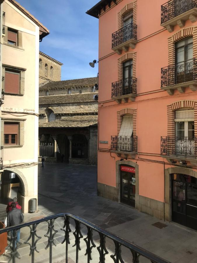 Apartamento Estiviellas, Pirineo Jaca Zewnętrze zdjęcie